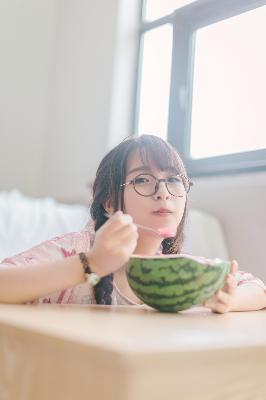 善良的女秘书,善良女秘书的目的